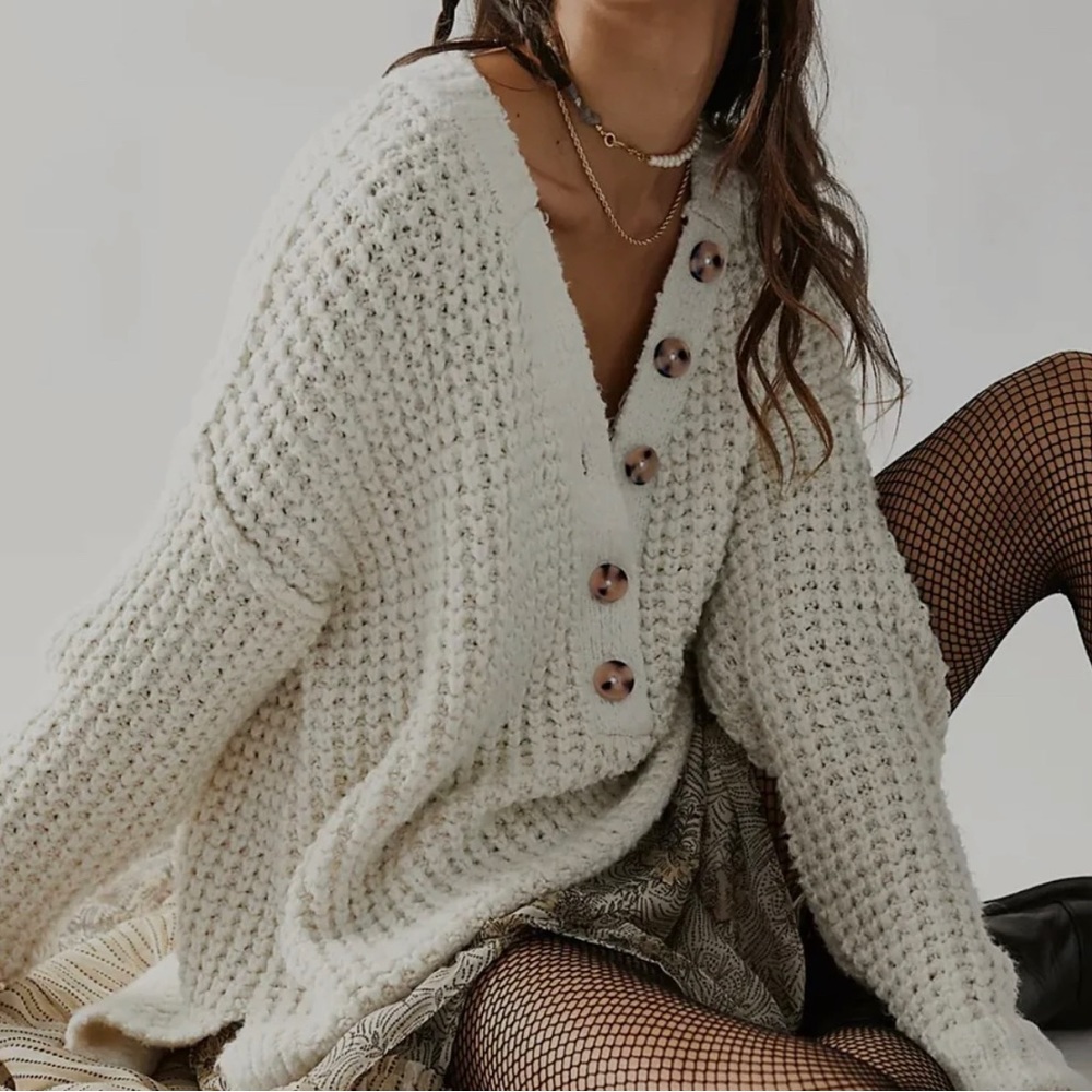 SOLD! Free people thermal Henley